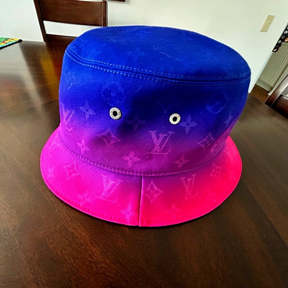 Louis Vuitton Illusion Monogram Bucket Hat Blue Gradient Pink